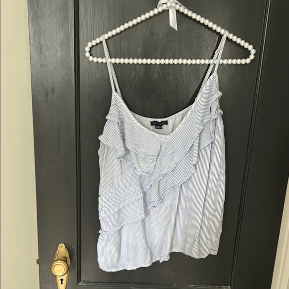 American Eagle Outfitters Gray Ruffled Sleeveless Camisole - Picture 1 of 2